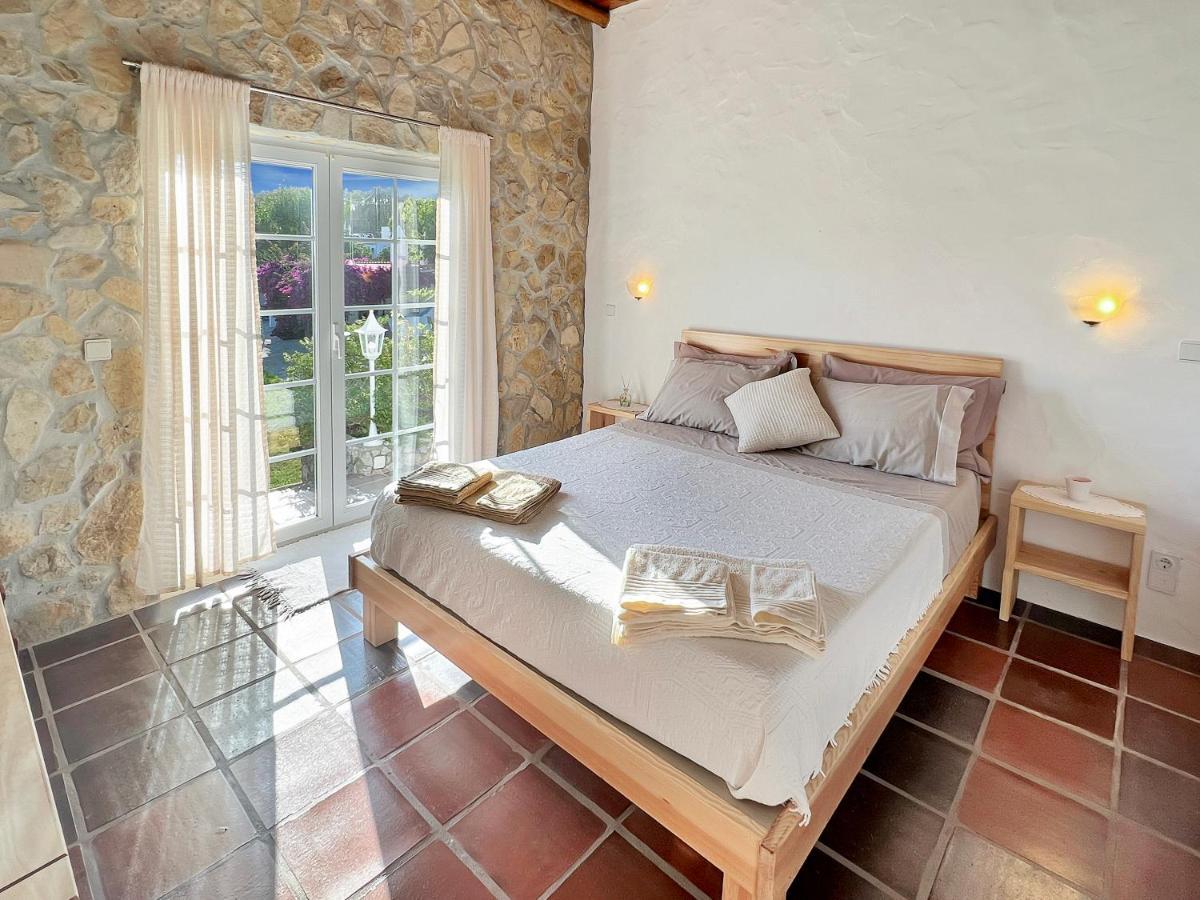 Bed and Breakfast Quinta Mourada Sao Bartolomeu dos Galegos e Moledo Екстер'єр фото